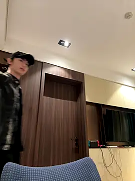 Snapshot of 1a1a1alll chatting on 09-23-25, 02:42 1a1a1alll online show from 09-23-25, 02:42