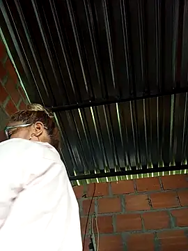 natally ross21 online show from 10-15-25, 12:38