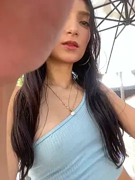 Snapshot of loly-yandere chatting on 01-12-25, 08:03 loly-yandere online show from 01-12-25, 08:03