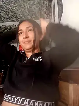 luna asss online show from 01-31-25, 08:54