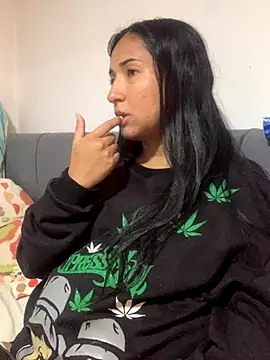 luna asss online show from 10-14-25, 02:18