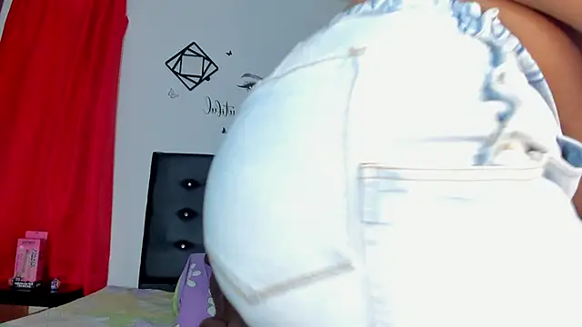 AmbarthSmiith2 online show from 03-01-25, 01:51