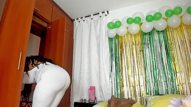 AmbarthSmiith2 online show from 03-15-25, 02:23