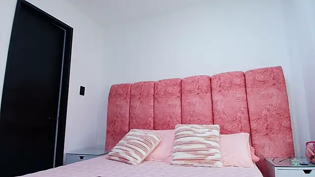 kendal rossi online show from 11-27-25, 11:56