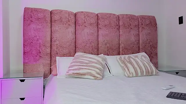 kendal rossi online show from 01-11-26, 11:59