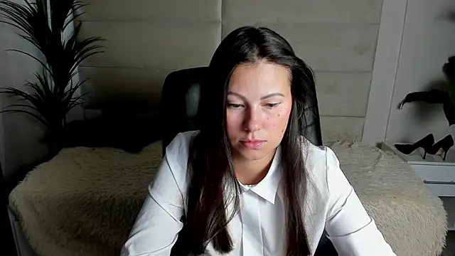 Snapshot of Dana__dom chatting on 10-06-25, 02:20 Dana dom online show from 10-06-25, 02:20