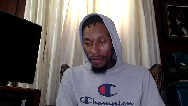 Snapshot of KingDerRico chatting on 11-09-25, 04:27 KingDerRico online show from 11-09-25, 04:27