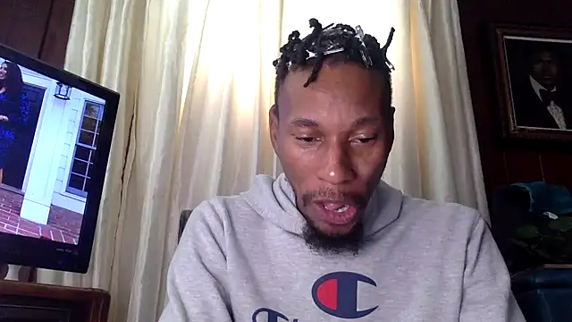 Snapshot of KingDerRico chatting on 11-10-25, 06:51 KingDerRico online show from 11-10-25, 06:51