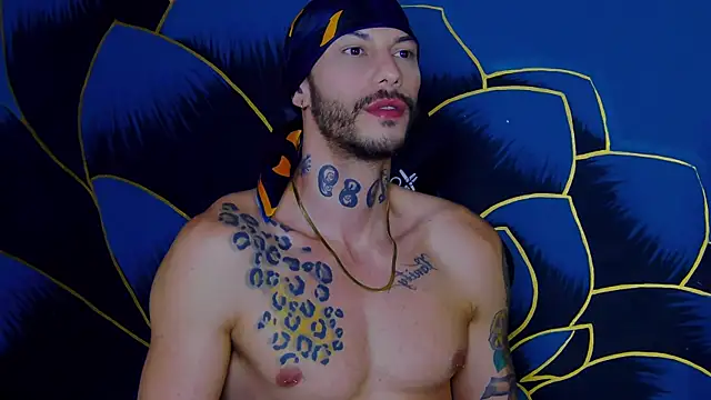 Snapshot of RickG_Oficial chatting on 12-04-24, 07:45 RickG Oficial online show from 12-04-24, 07:45