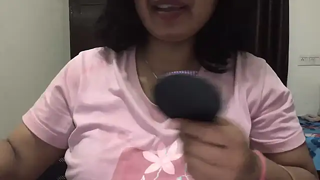 Gulaboo bhabi online show from 03-17-25, 04:01