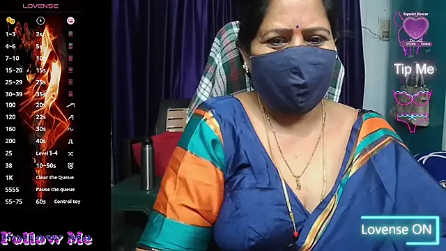 Snapshot of Rani_Darling_99 chatting on 05-23-26, 08:02 Rani Darling 99 online show from 05-23-26, 08:02