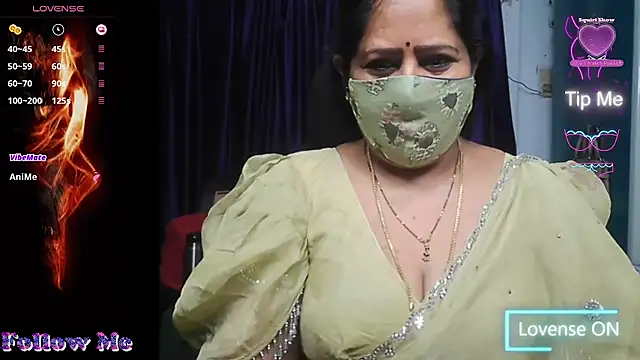 Snapshot of Rani_Darling_99 chatting on 05-31-26, 12:41 Rani Darling 99 online show from 05-31-26, 12:41