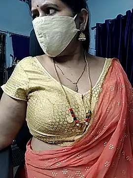 Snapshot of Rani_Darling_99 chatting on 06-07-26, 04:22 Rani Darling 99 online show from 06-07-26, 04:22