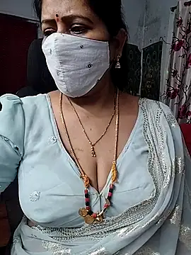 Snapshot of Rani_Darling_99 chatting on 06-12-26, 07:57 Rani Darling 99 online show from 06-12-26, 07:57