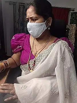 Snapshot of Rani_Darling_99 chatting on 07-06-26, 08:11 Rani Darling 99 online show from 07-06-26, 08:11