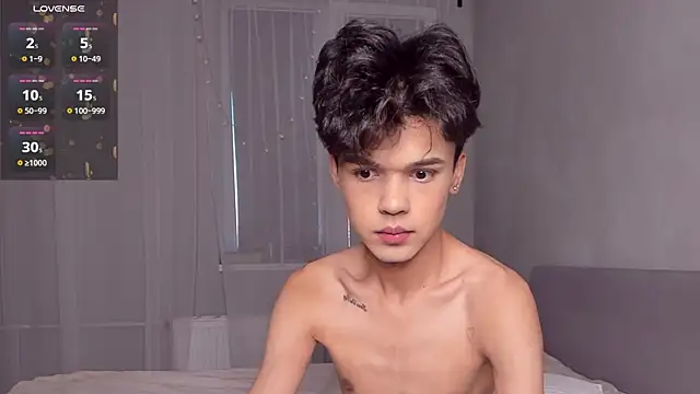 Felix Rey online show from 07-16-26, 06:36