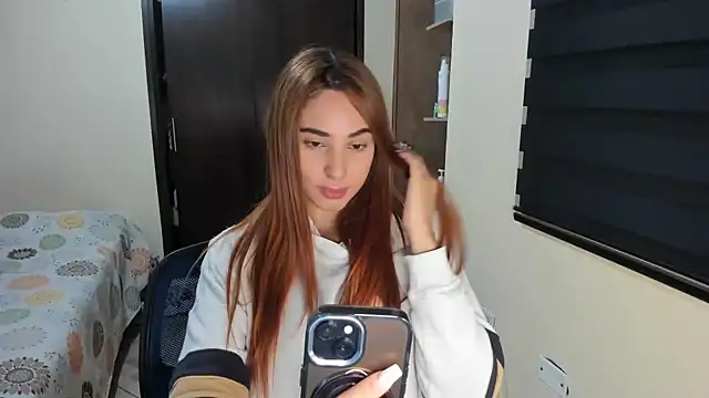 Amy Walker online show from 10-03-25, 04:37