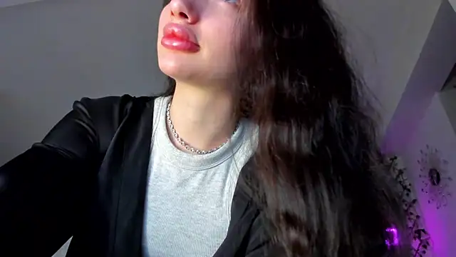 IreneVON online show from 02-09-25, 06:01