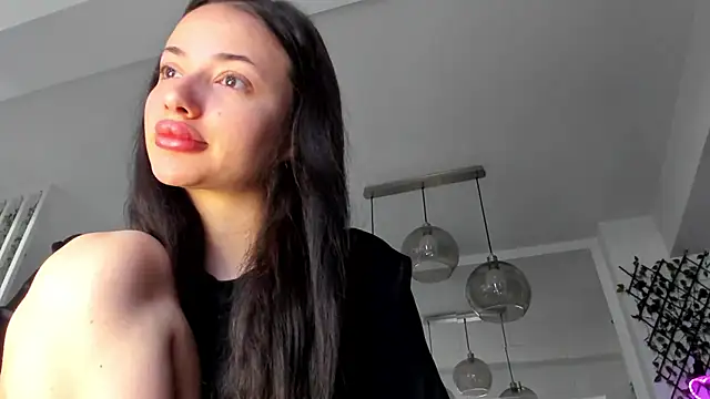 IreneVON online show from 03-11-25, 05:38