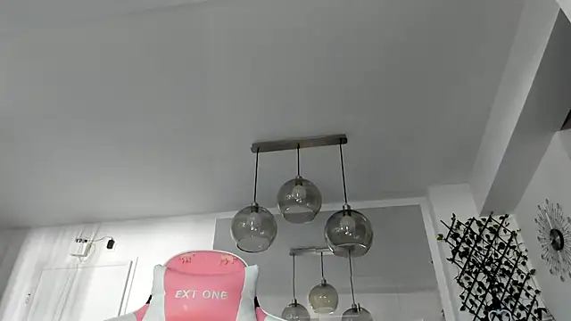 IreneVON online show from 03-21-25, 05:43