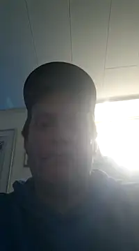 Snapshot of everyoneneeds chatting on 02-15-25, 11:06 everyoneneeds online show from 02-15-25, 11:06