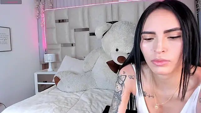 Bella ev online show from 05-10-26, 04:06