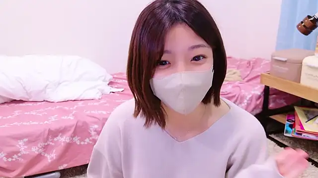 HaruruHappy online show from 12-11-24, 02:22