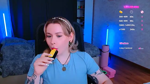 Blueberry-baby online show from 12-01-24, 11:47