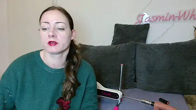 Snapshot of Jasmin-White chatting on 03-15-26, 02:34 Jasmin-White online show from 03-15-26, 02:34