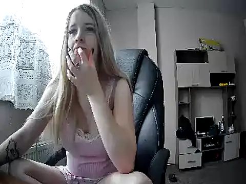 ViolaCandy online show from 12-02-24, 06:52