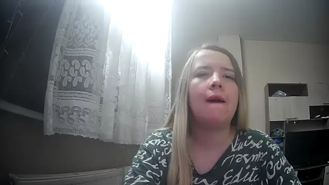 ViolaCandy online show from 10-23-25, 05:51