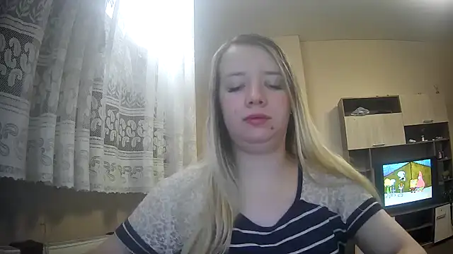 ViolaCandy online show from 10-26-25, 05:02