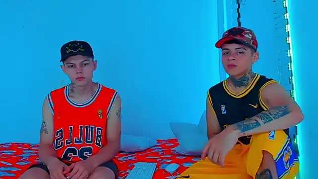 HOT boy2025 online show from 02-16-25, 07:38