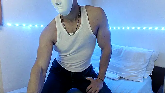 Snapshot of Alexx_Fit023 chatting on 12-25-24, 09:22 Alexx Fit023 online show from 12-25-24, 09:22