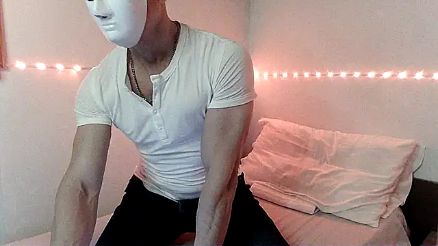 Snapshot of Alexx_Fit023 chatting on 12-31-24, 09:06 Alexx Fit023 online show from 12-31-24, 09:06