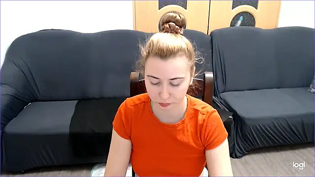 VioletaFlower7 online show from 01-10-25, 09:13