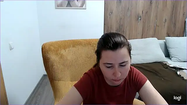 VioletaFlower7 online show from 05-16-26, 10:58