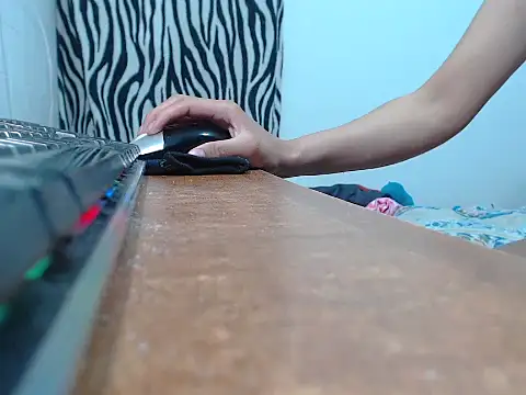 home vlak online show from 05-19-26, 01:56