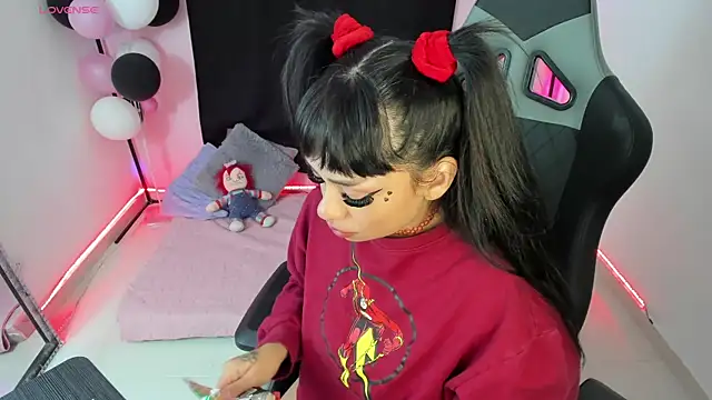 zoesullivan online show from 12-05-24, 10:01