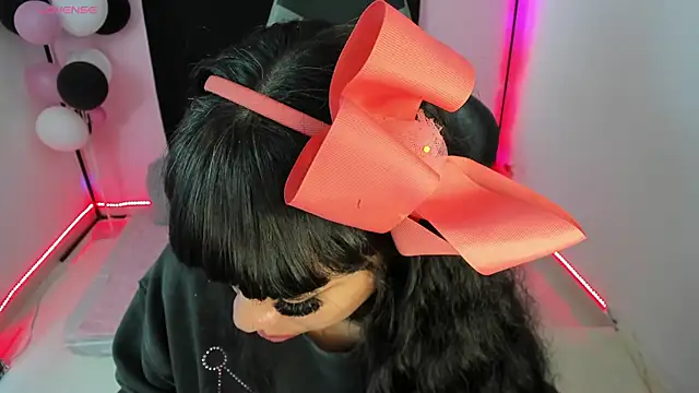 zoesullivan online show from 12-10-24, 01:00