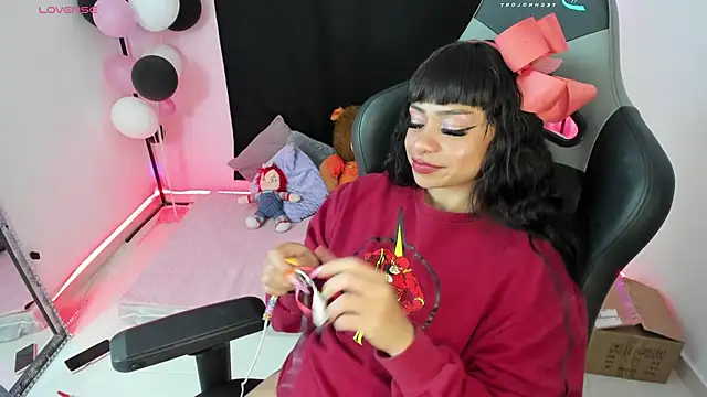 zoesullivan online show from 12-14-24, 10:13