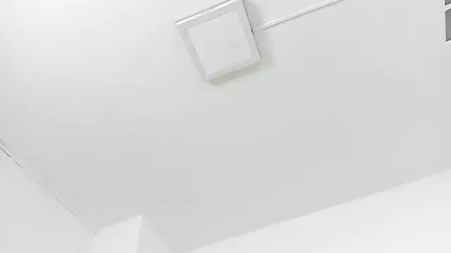 Juliabadlee online show from 12-04-24, 03:15