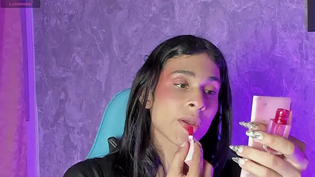 Snapshot of Mara_friendboy699 chatting on 02-13-25, 03:50 Mara friendboy699 online show from 02-13-25, 03:50