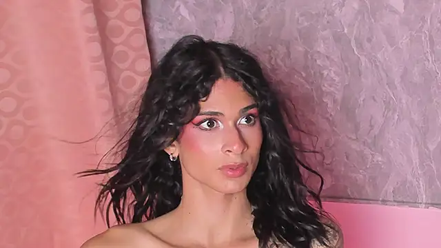 Snapshot of Mara_friendboy699 chatting on 03-21-25, 10:39 Mara friendboy699 online show from 03-21-25, 10:39