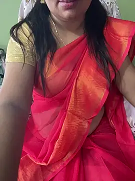 Snapshot of Hottest_Tamil chatting on 03-03-26, 02:39 Hottest Tamil online show from 03-03-26, 02:39