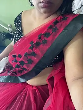 Snapshot of Hottest_Tamil chatting on 03-05-26, 02:40 Hottest Tamil online show from 03-05-26, 02:40