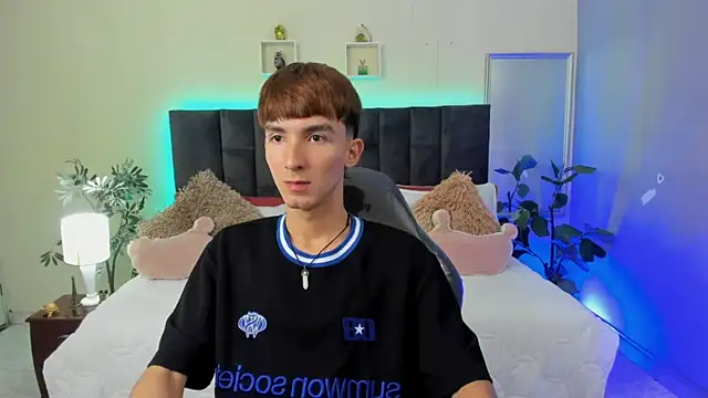 Jake evans online show from 05-04-26, 01:40