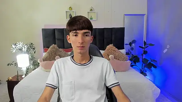 Jake evans online show from 05-11-26, 01:50