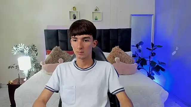 Jake evans online show from 05-11-26, 04:04
