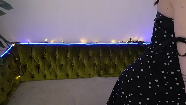 MonAmourrrR online show from 01-03-25, 07:49